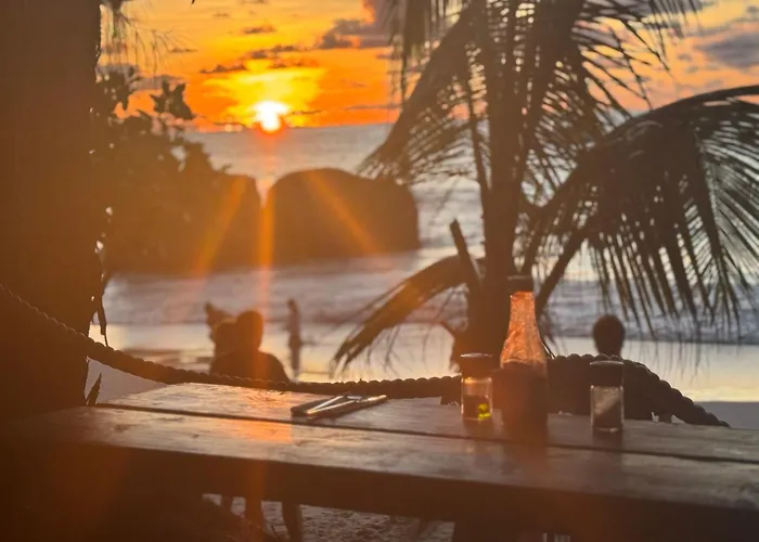 Le Chevalier Bay Guesthouse